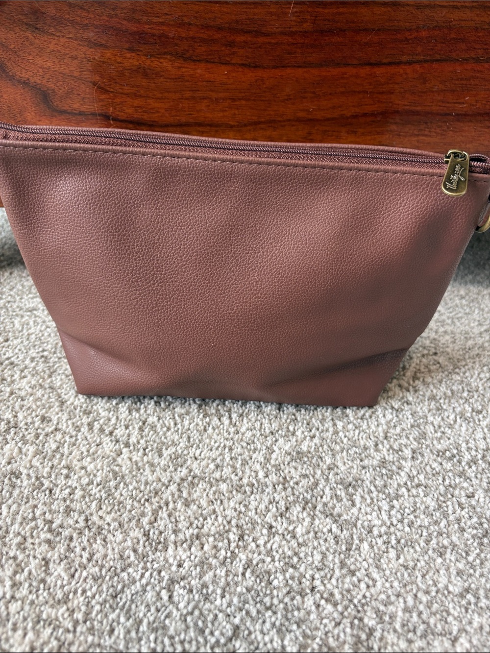 NWT Thirty-One Tapered Pouch, Brown Smooth Pebble, 9X6”
